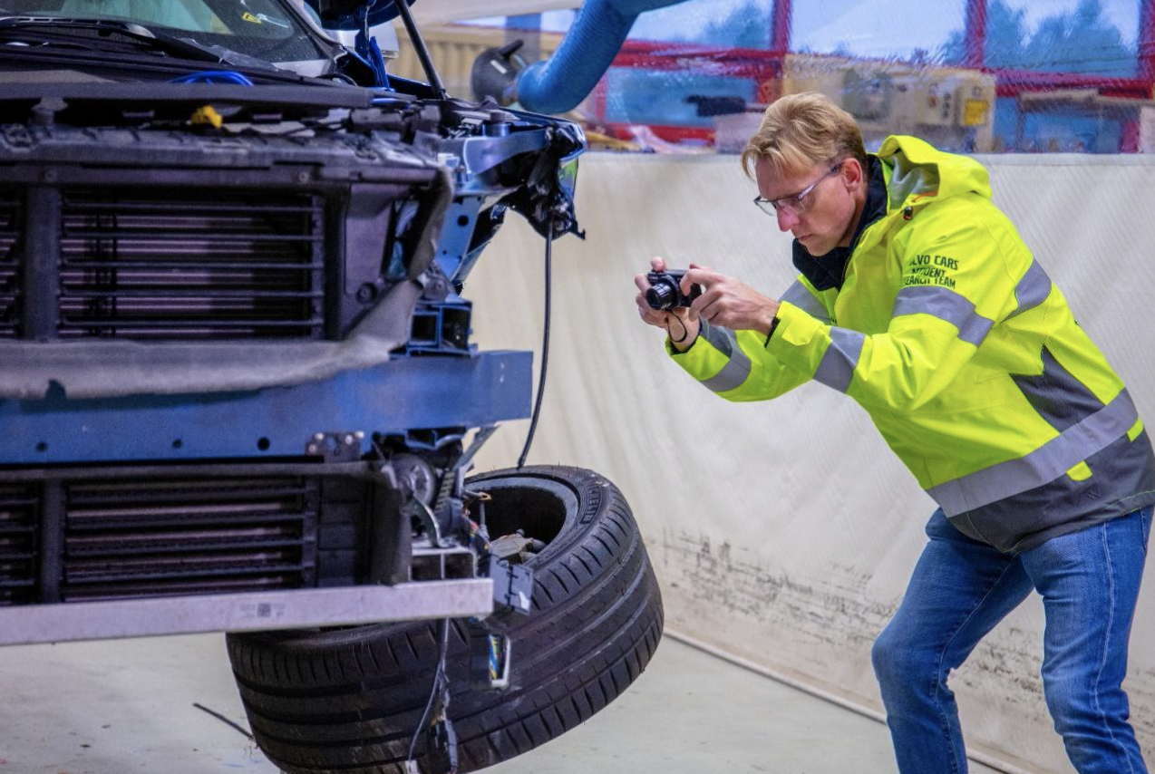 El equipo de investigación de accidentes de Volvo celebra 50 años.
